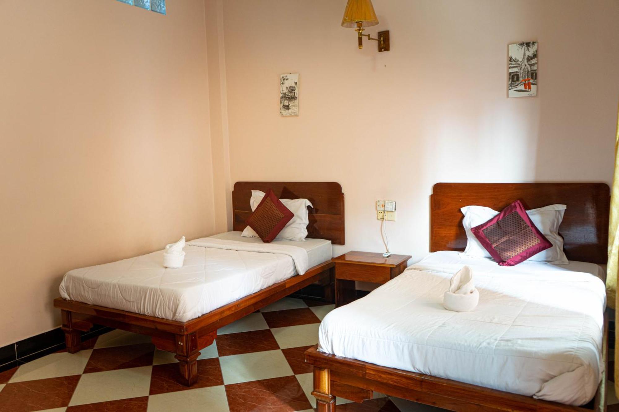 Nawin Palace Guesthouse Phnom Penh Dış mekan fotoğraf