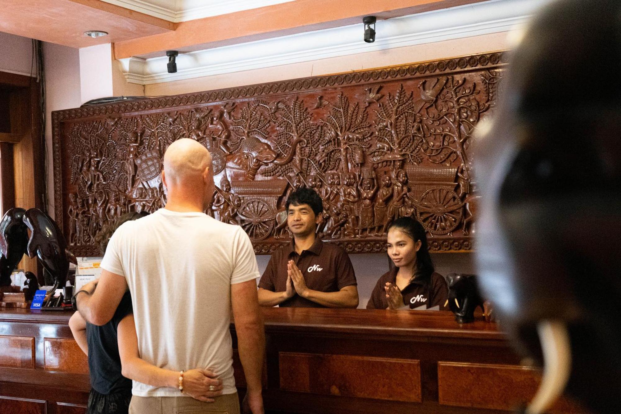 Nawin Palace Guesthouse Phnom Penh Dış mekan fotoğraf