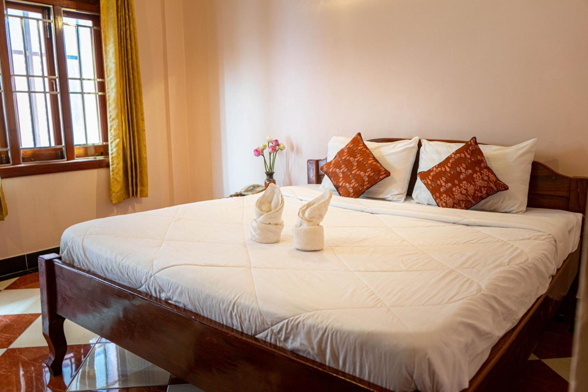 Nawin Palace Guesthouse Phnom Penh Dış mekan fotoğraf