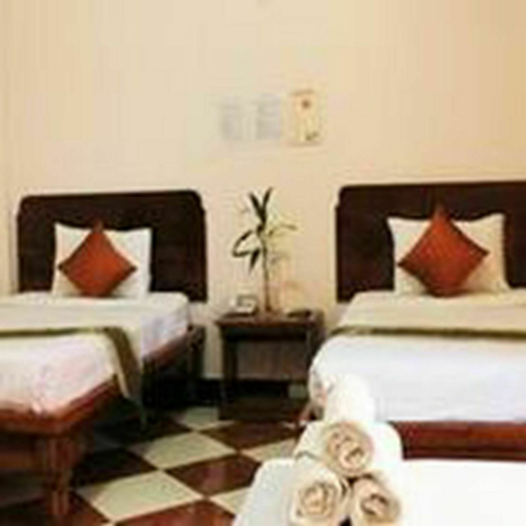 Nawin Palace Guesthouse Phnom Penh Dış mekan fotoğraf